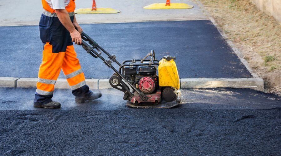 Professional gutter cleaning in Marion Station, MD